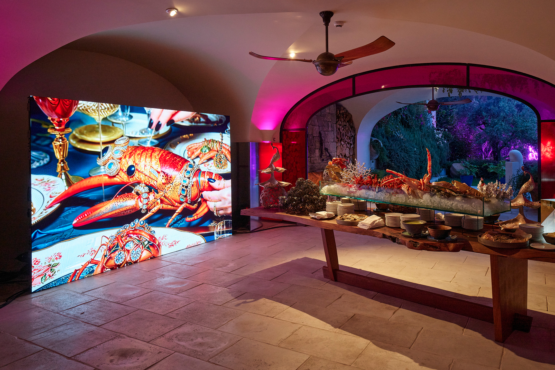 :mentalKLINIK, works, TERRIBLY HAPPY,  2025