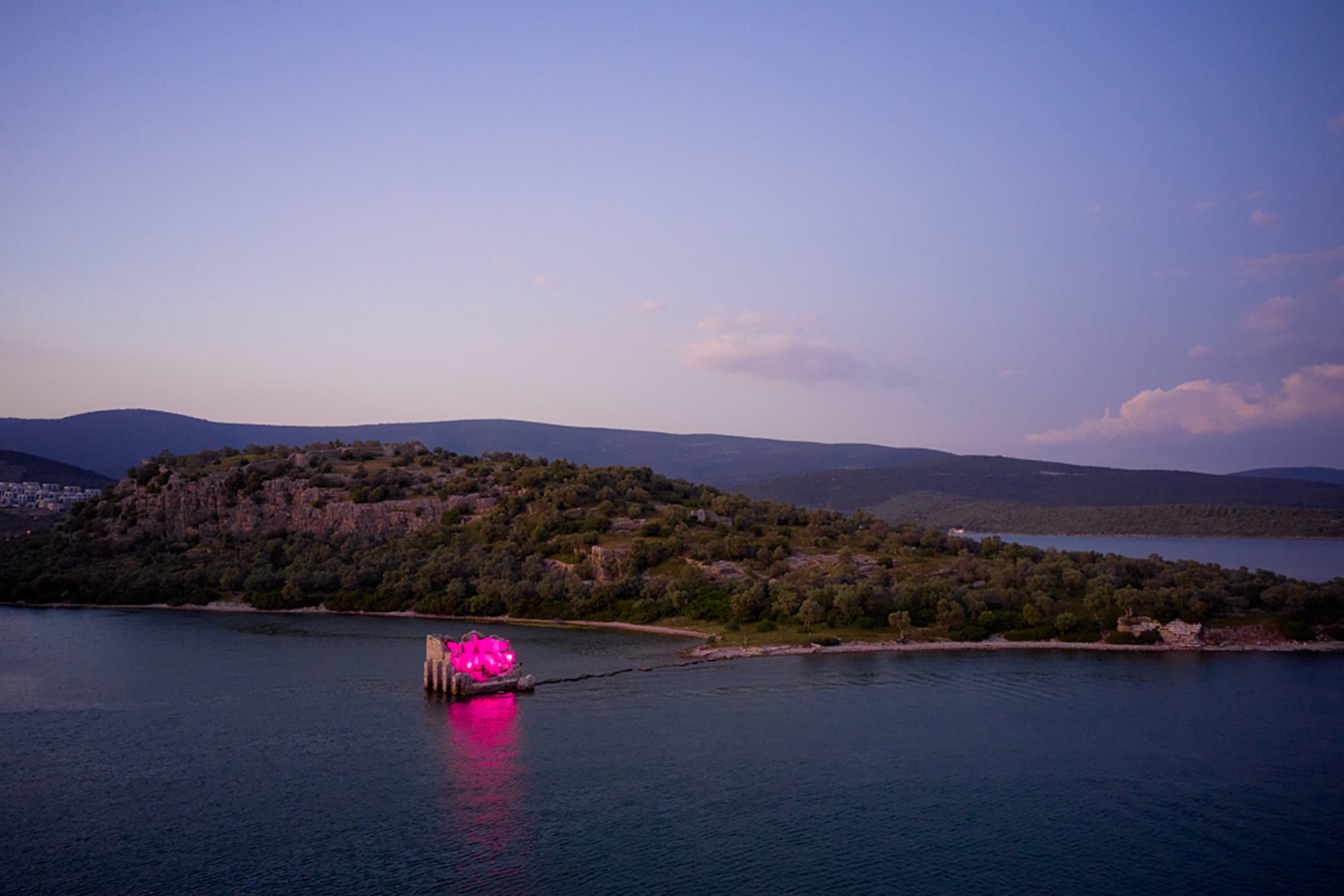 :mentalKLINIK, works, TERRIBLY HAPPY,  2025